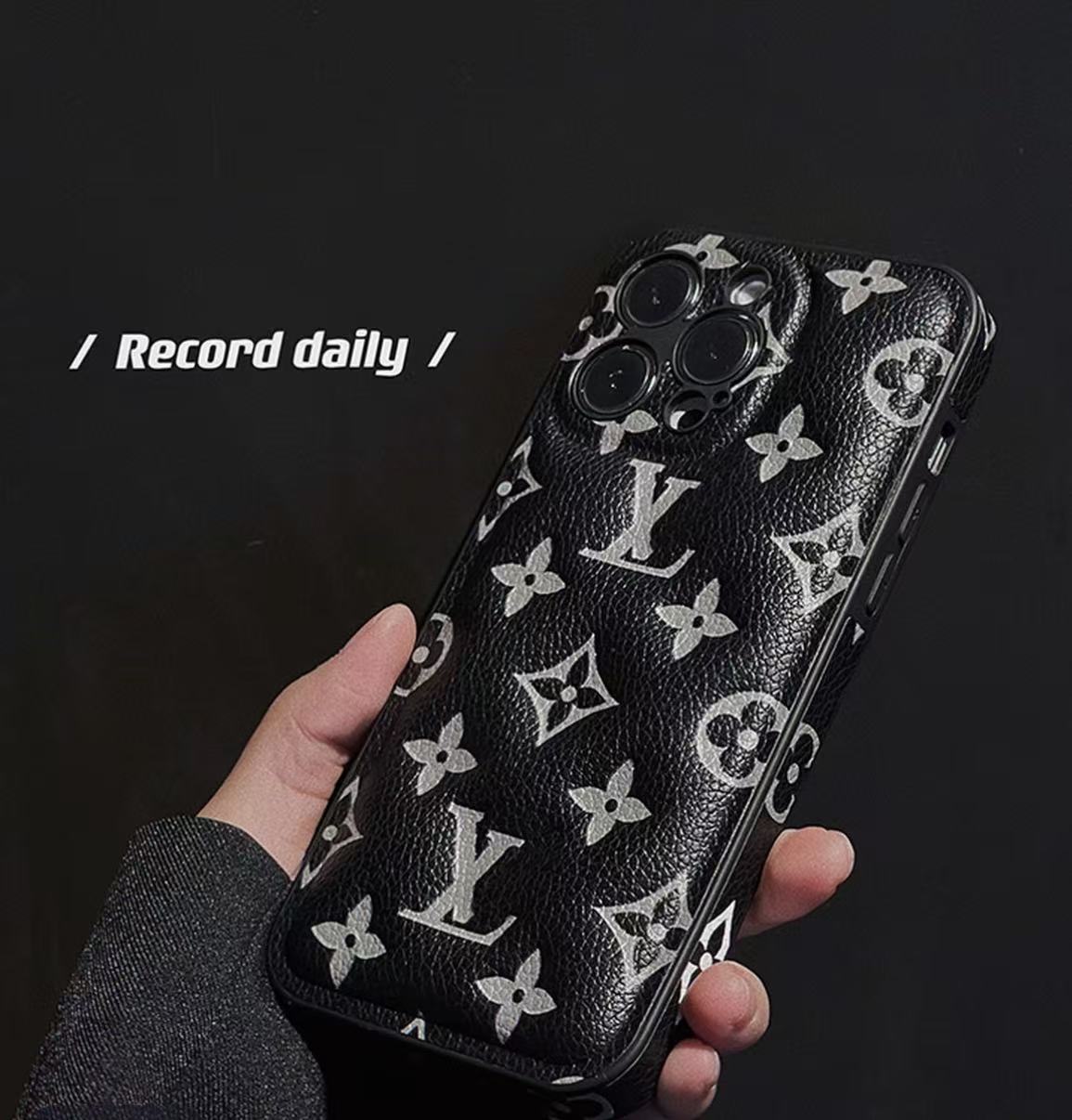 MONOGRAM IPHONE CASE -BLACK