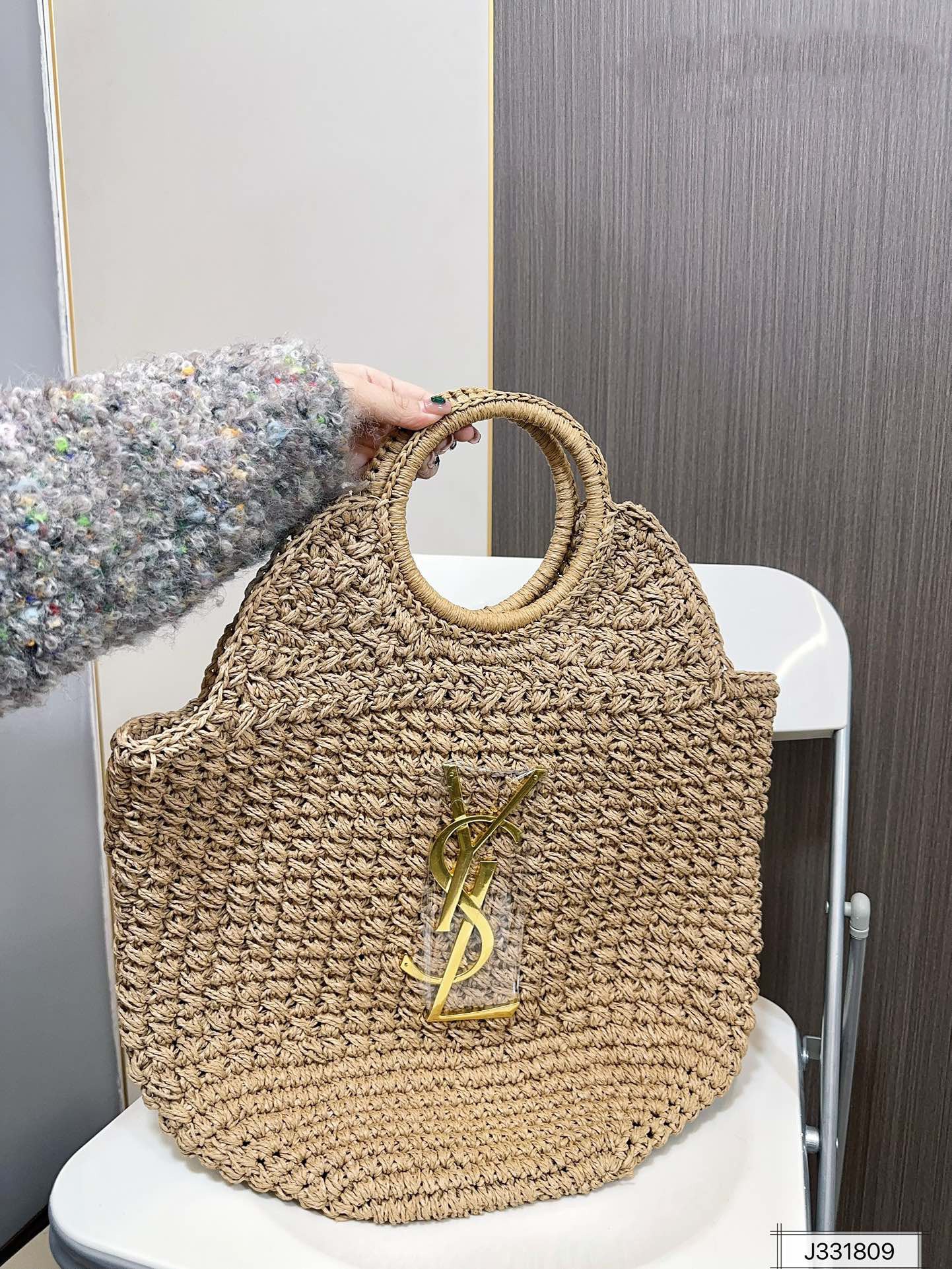 YSL SAINT LAURENT Summer Raffia Tote Bag 41x37cm